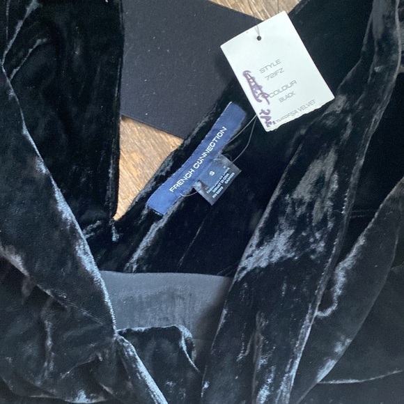 FRENCH CONNECTION BLACK VELVET LAYERING OVERSIZED PIECE NEW YEARS EVE PARTY TOP - Picture 10 of 12